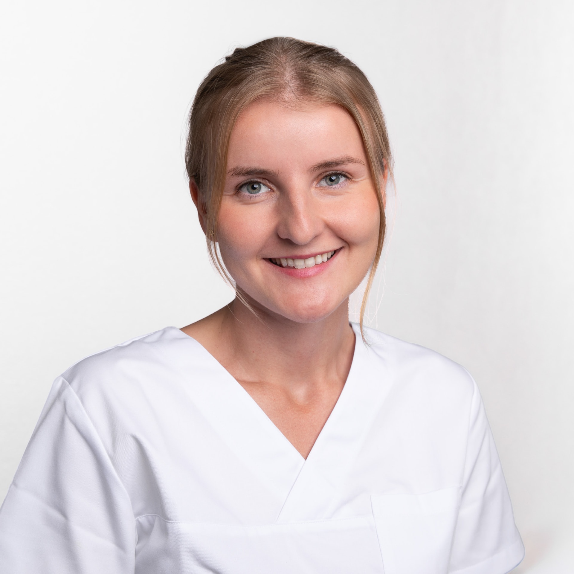 Porträt Dr. med. dent. Elena Andrejova