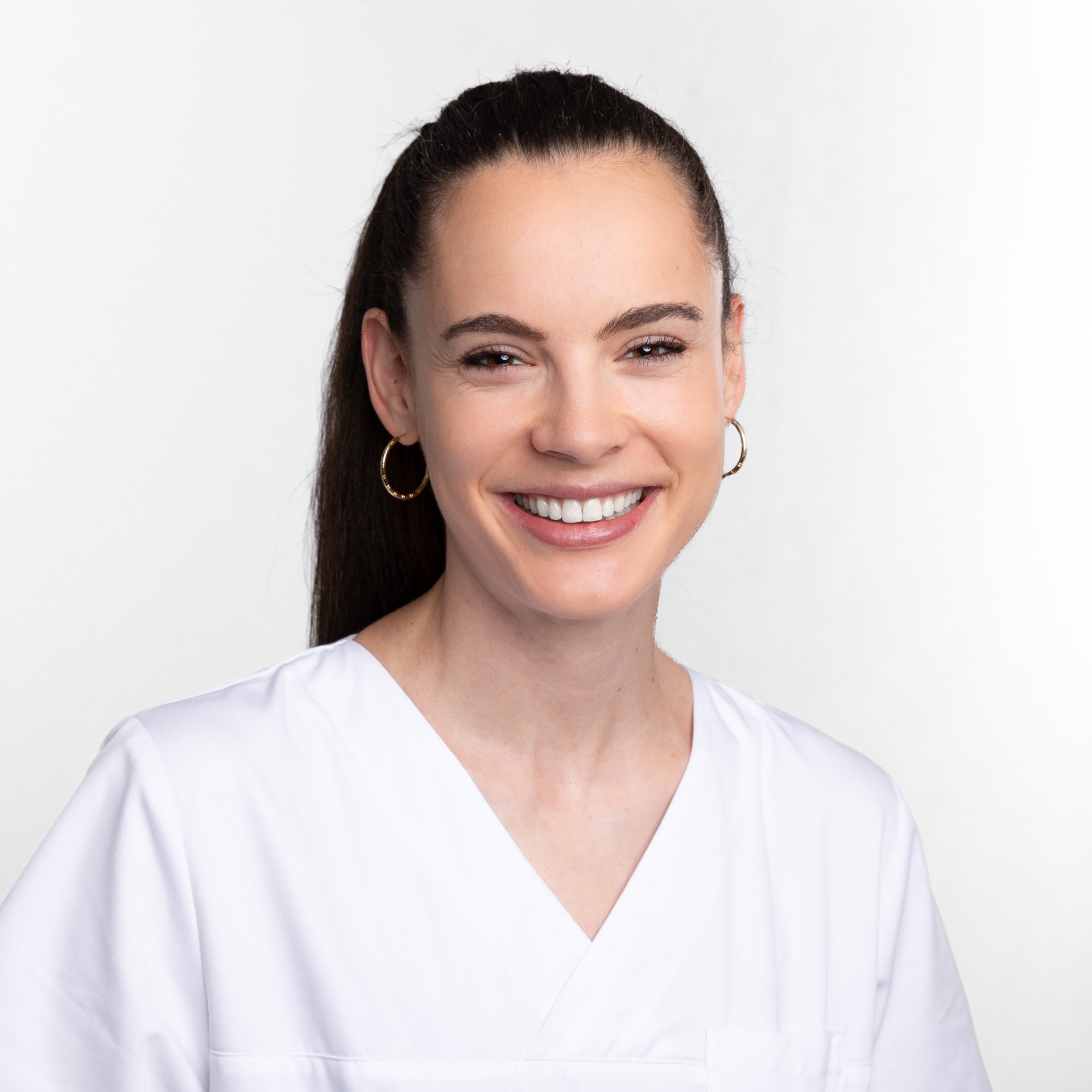Porträt Dr. med. dent. Eva Henninger