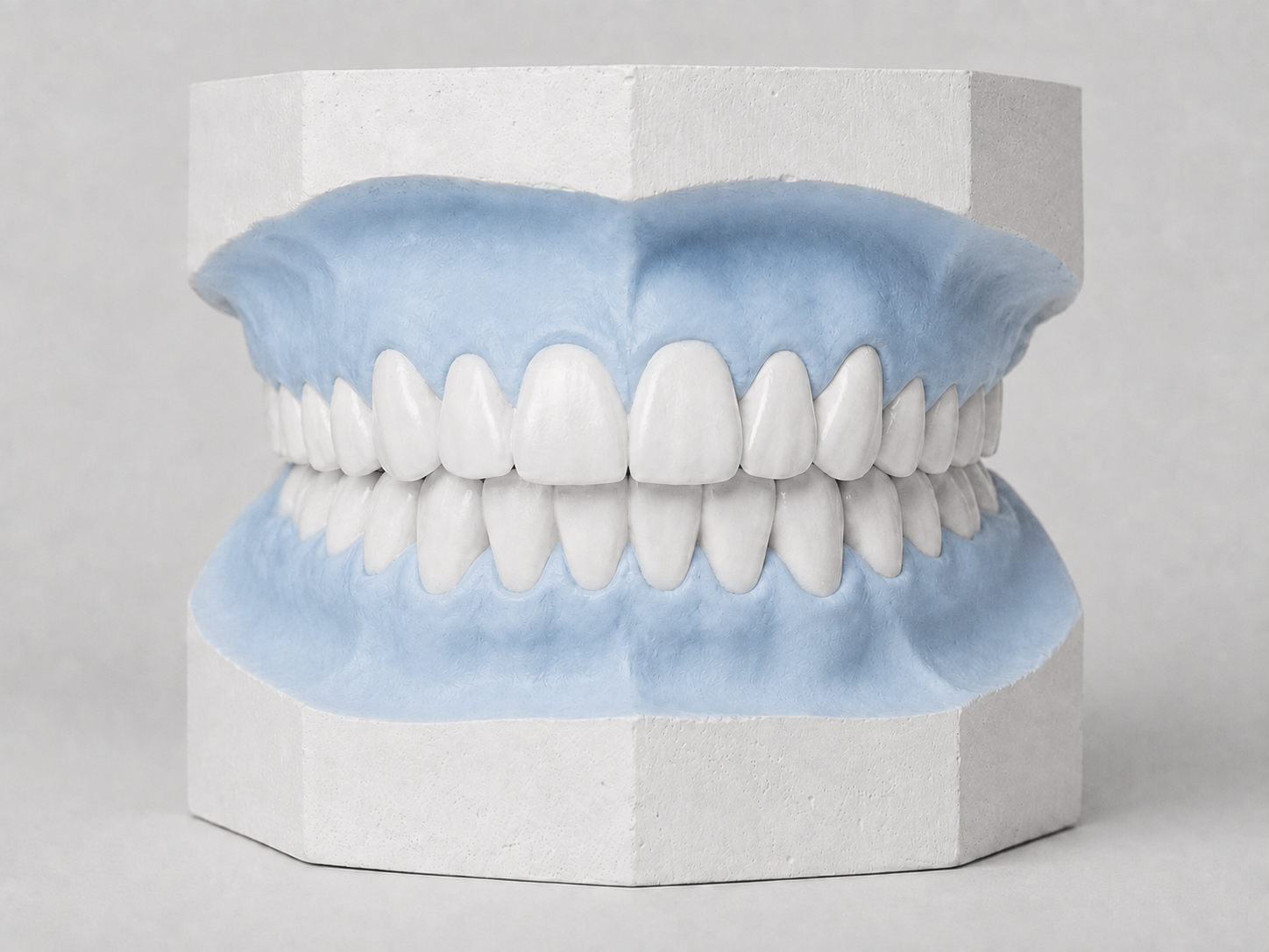 3D-Darstellung eines ausgerichteten Zahnmodells als beispielhafte Situation nach einer kieferorthopädischen Behandlung